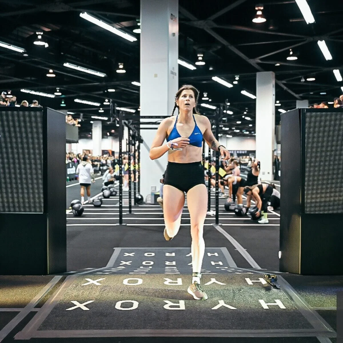 Hyrox recap: 2023 vs 2025 + what I&rsquo;m holding front of mind going into 2026

My race time was faster (~9 min PR including the penalty I got back in &rsquo;23 for missing a lap)

My technique was better and I came in with an actual plan. That sai