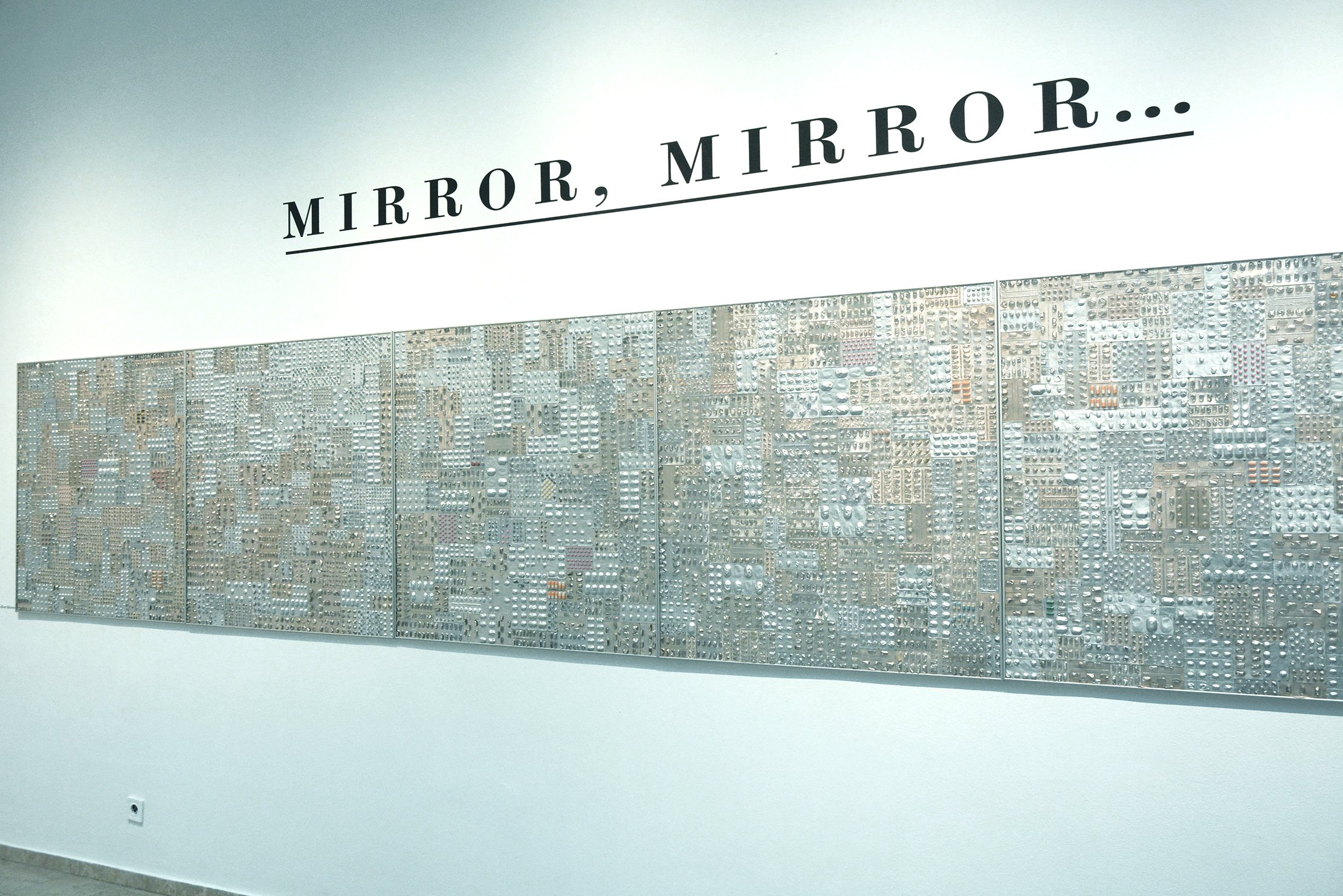  Mirror, Mirror, 2020, изглед от едноименната изложба в галерия Кредо Бонум, фотографията е предоставена от автора 