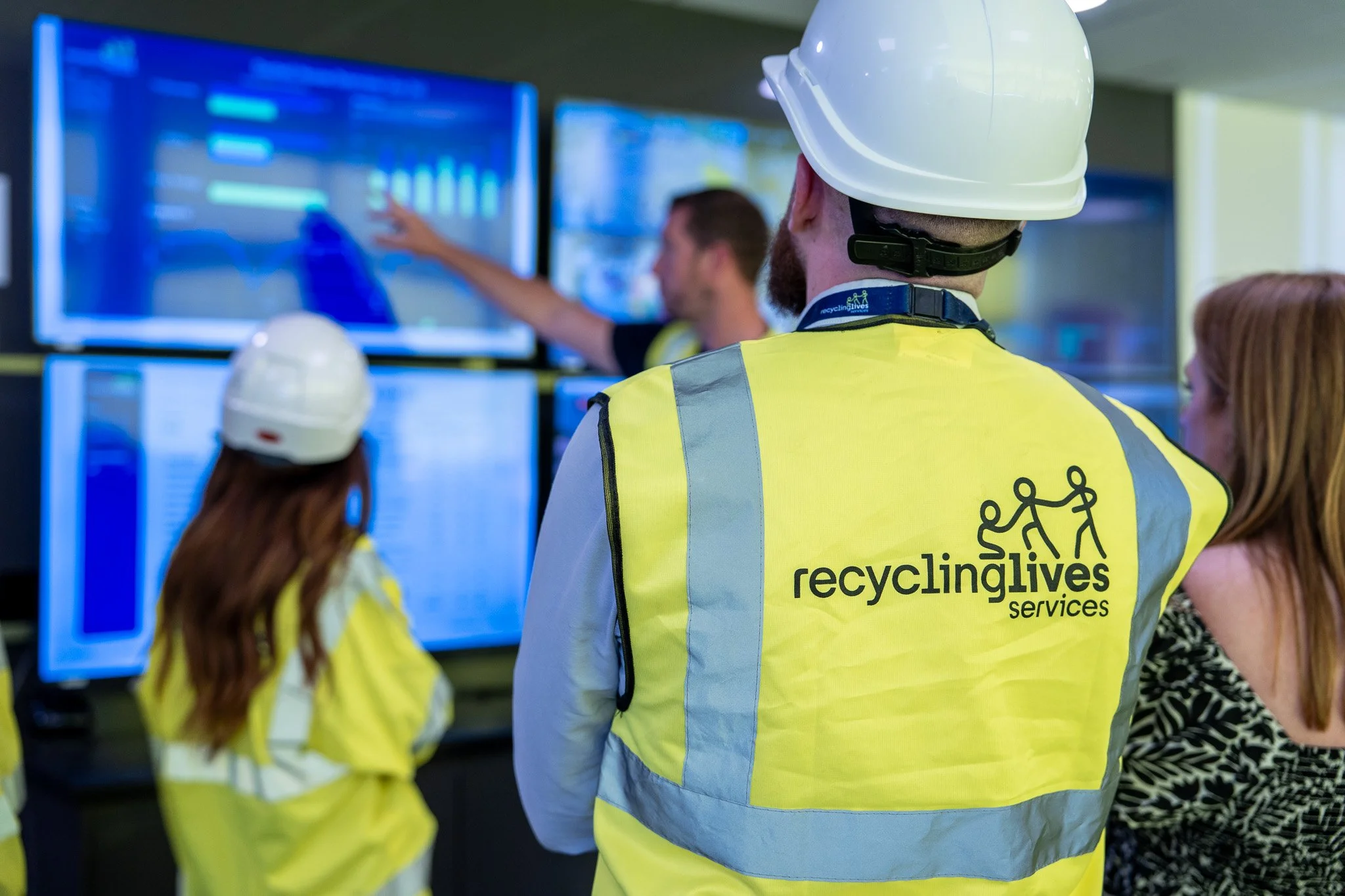 Sinewave partners with Recycling Lives Services