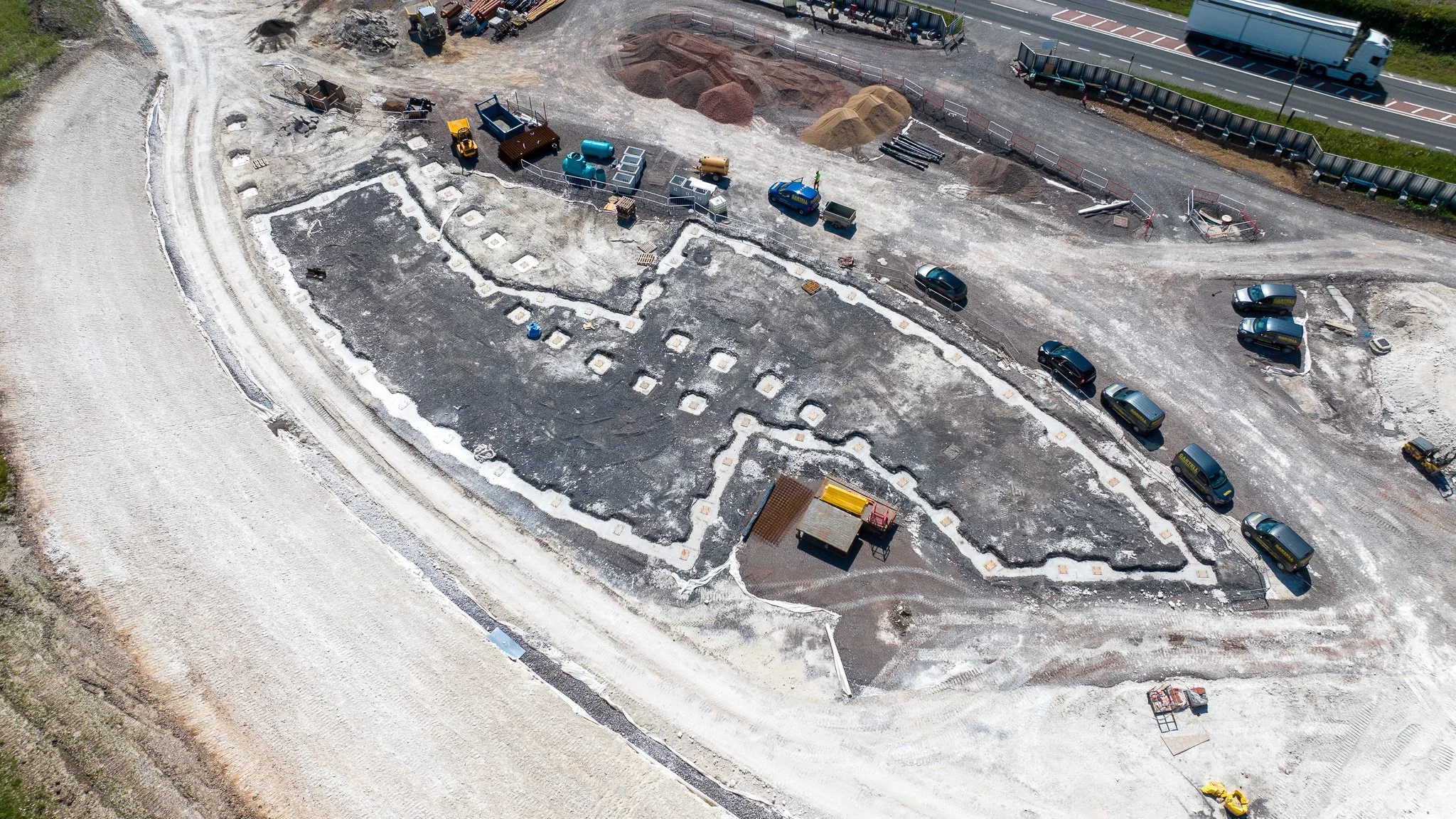Foundations of retail hub