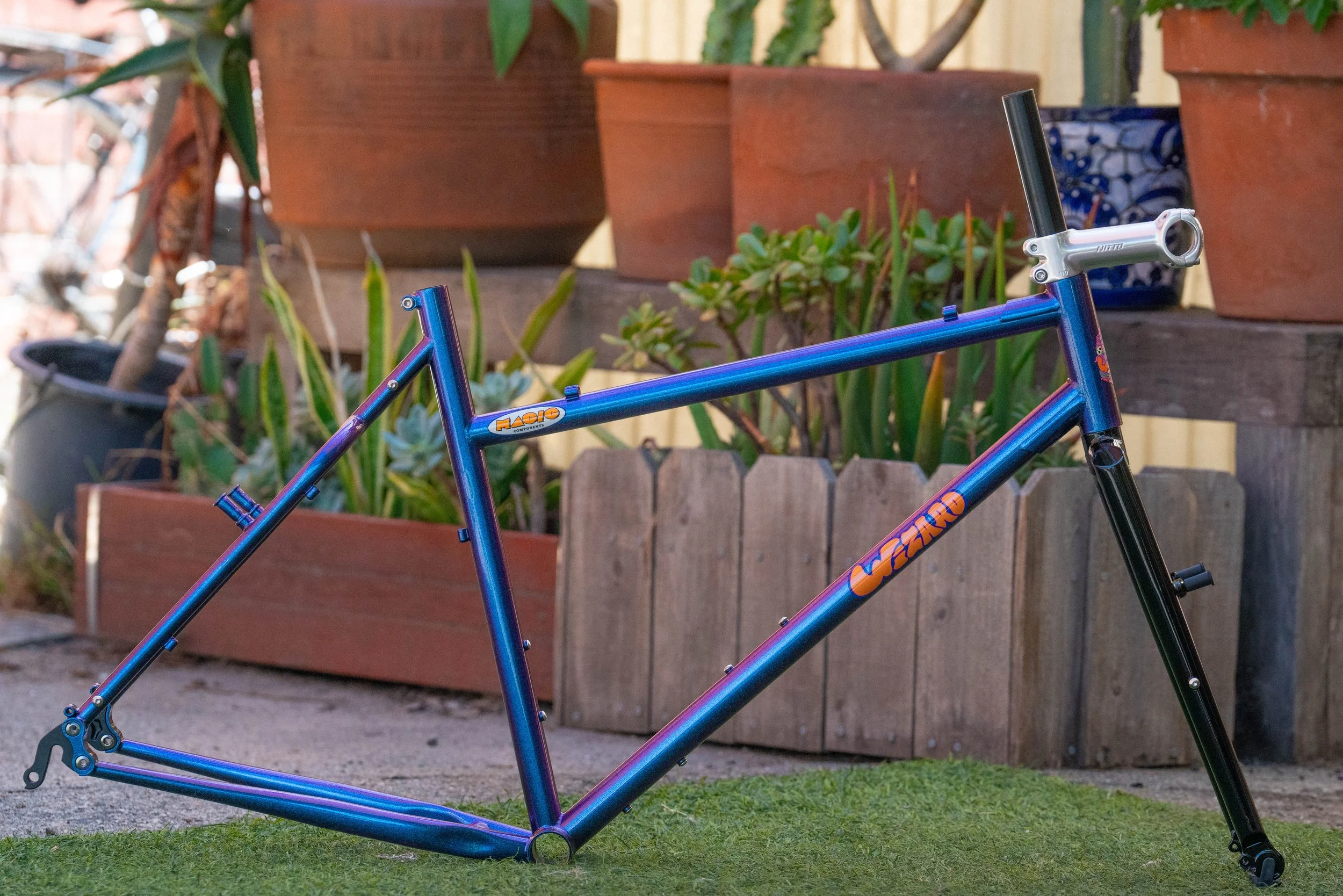 The WIZARD "The Hermit Purple" Frameset