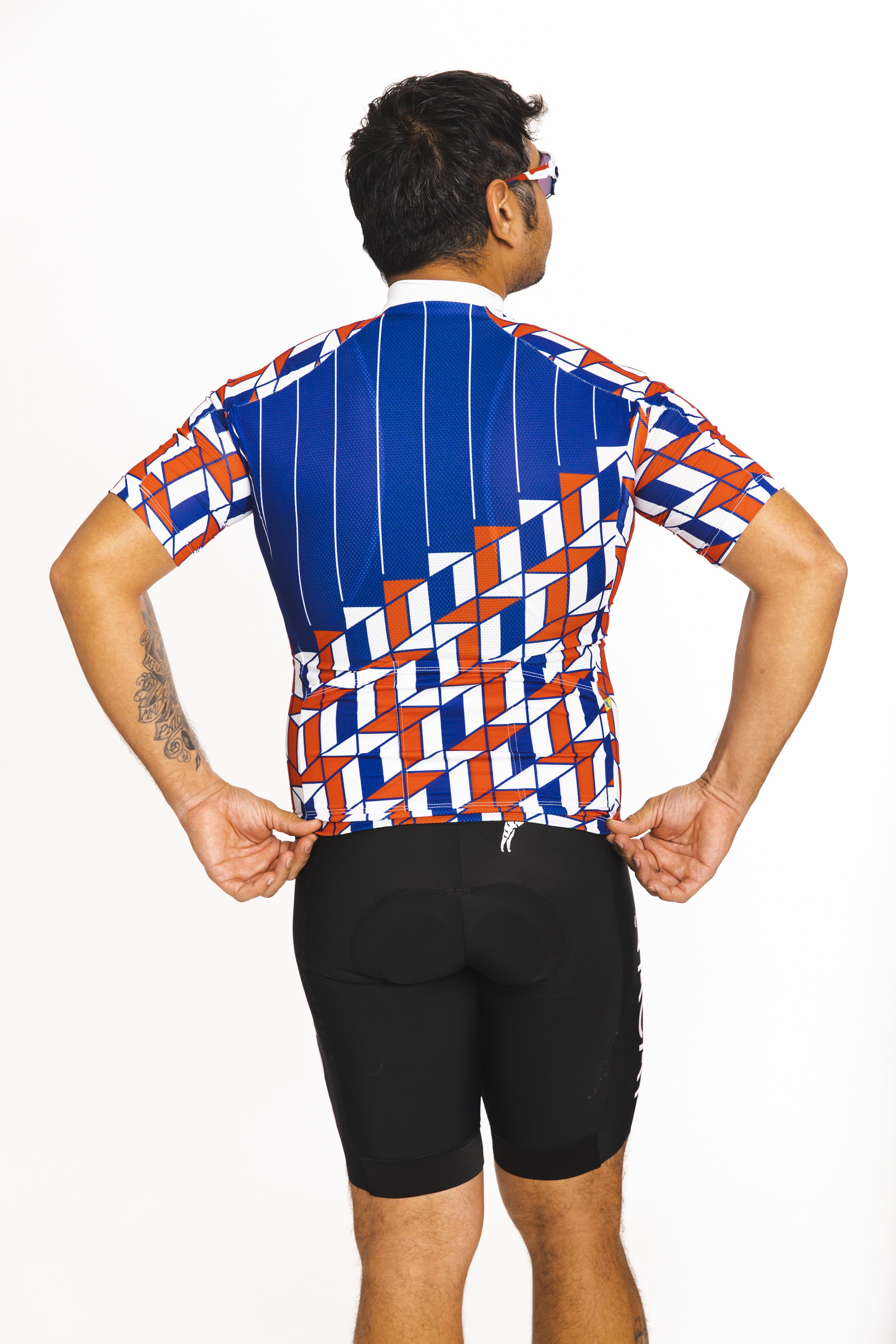 TDBT_HOLIDAY_2022_STUDIO_PRODUCT_0247 (1).jpg