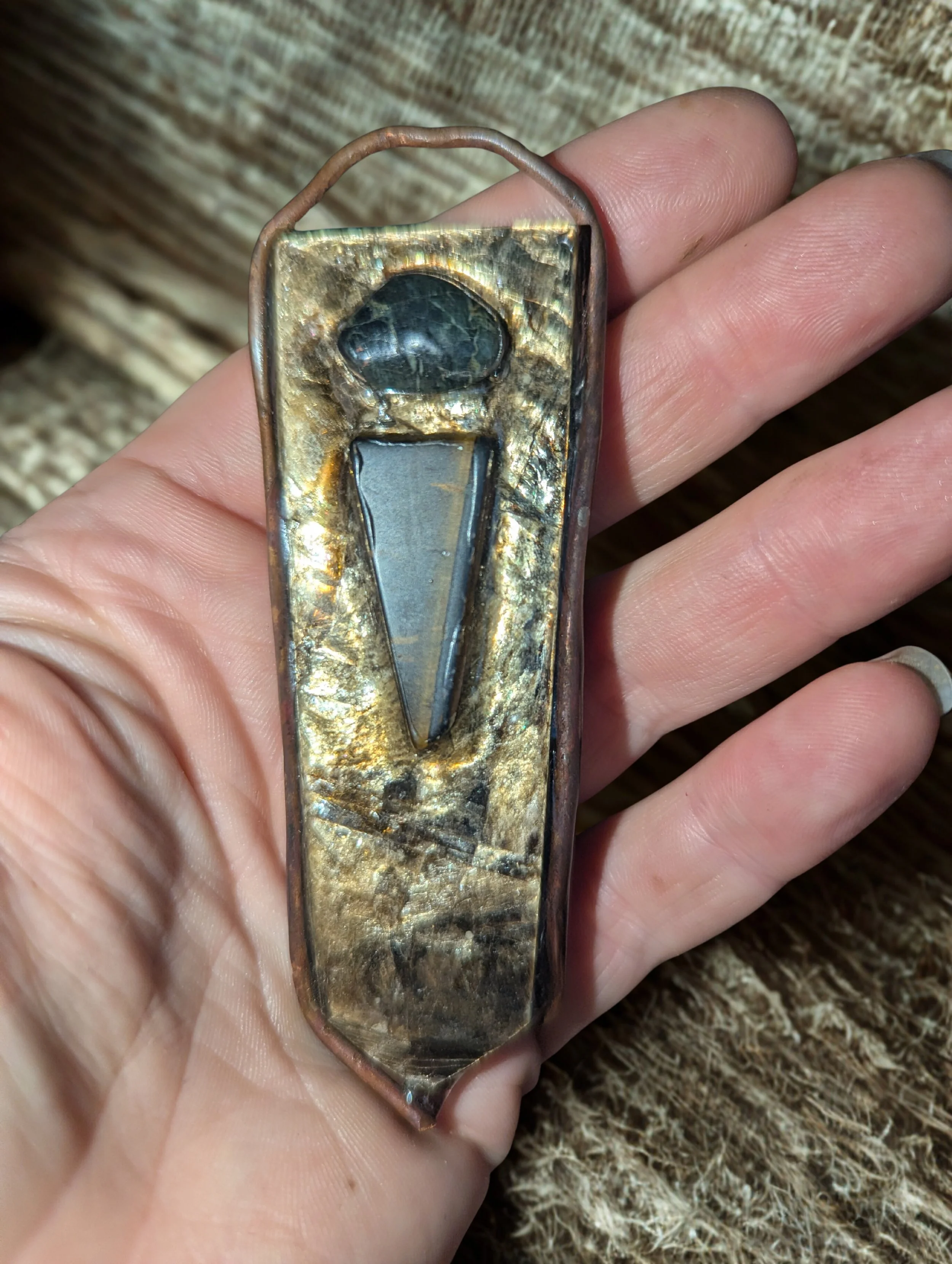 Tiger's Eye Mica Pendant