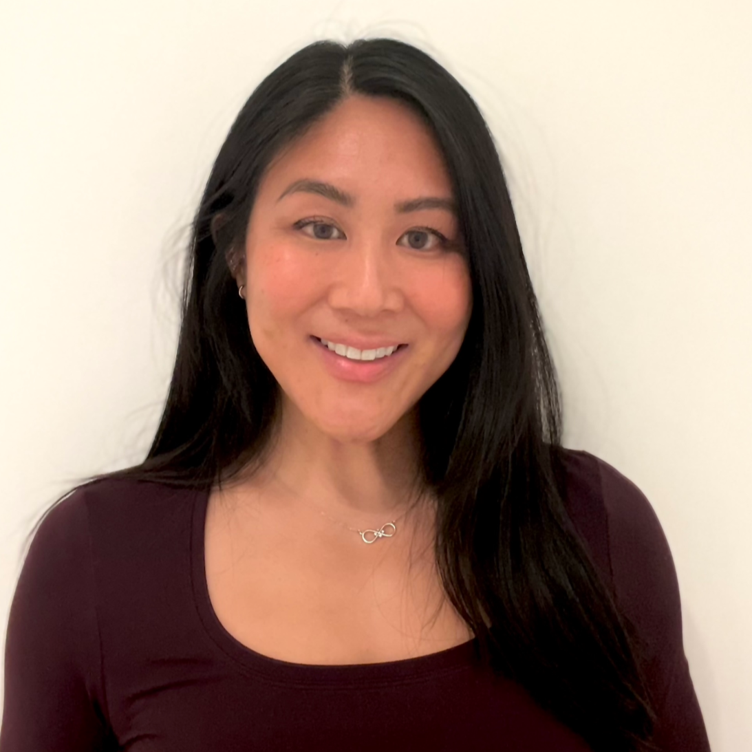 Stefanie Yeh, specialist physio for hip pain.