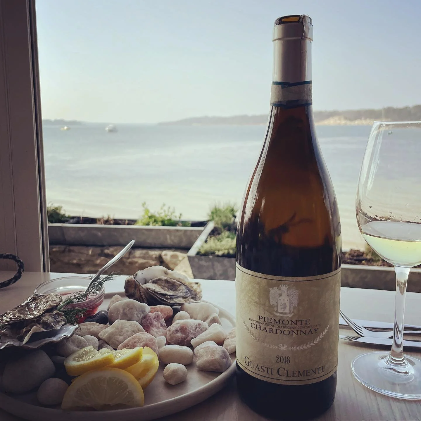 A delicious Mothering Sunday lunch with an equally scrumptious Chardonnay from the house of Guasti Clemente in Piedmont, available from us of course&hellip; #blashenwellwines