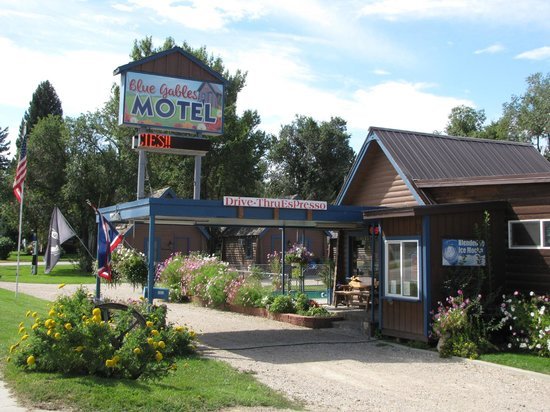 blue-gables-motel.jpg