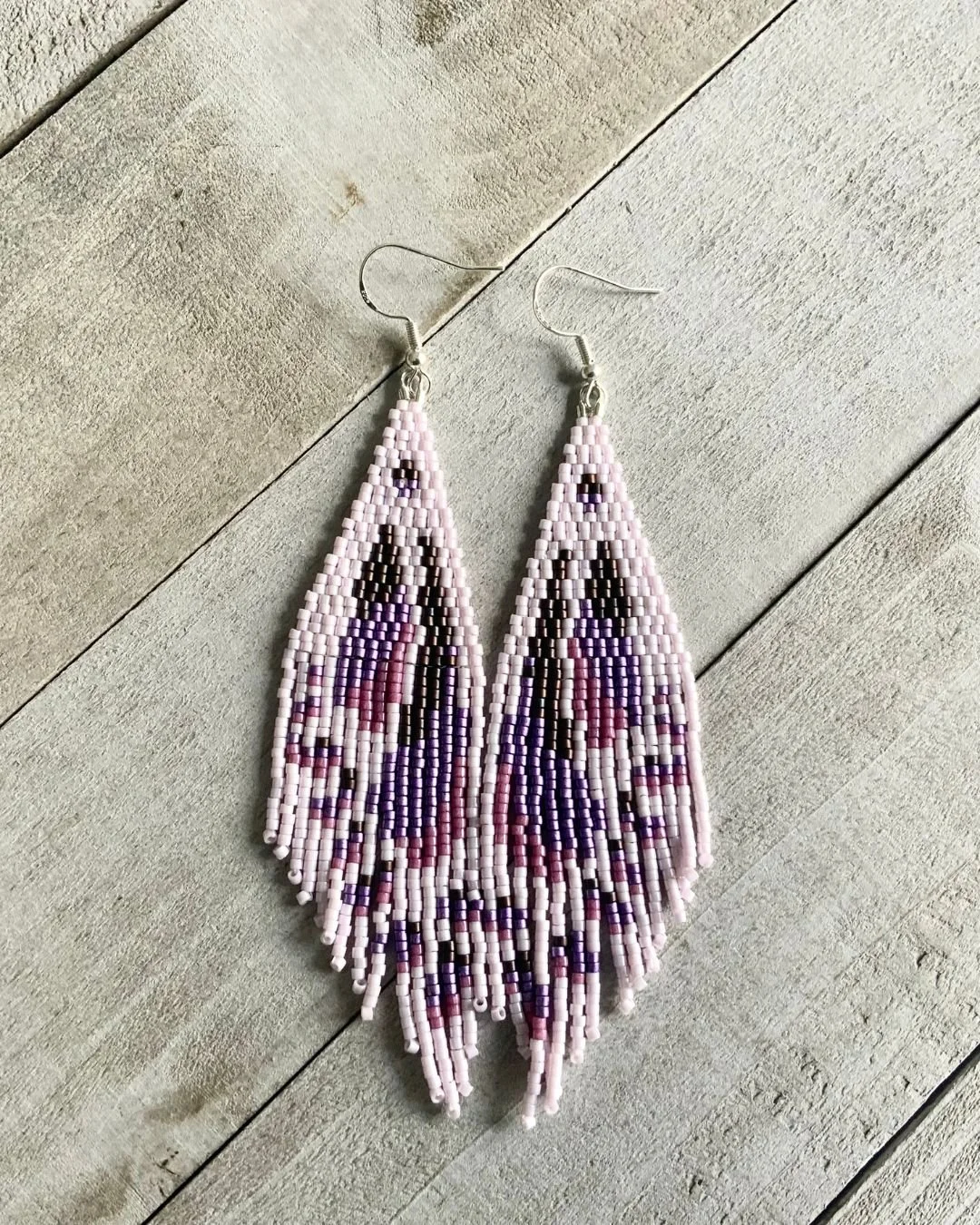 pink-butterfly-delicabeads-fringe-beadedearrings1.jpg
