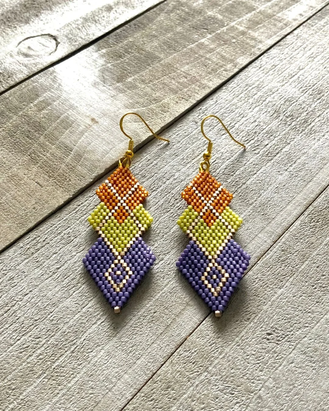 orange-brickstitch-delicabeads-handmade-beadedearrings1 (2).jpg