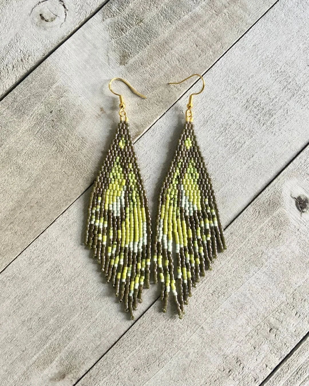 green-butterfly-delicabeads-fringe-beadedearrings1.jpg