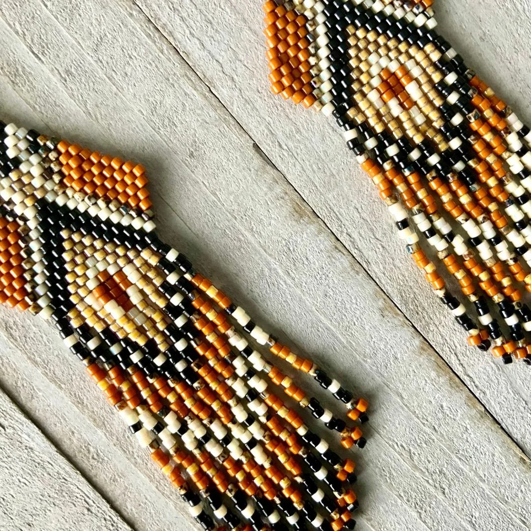 terracotta-black-brickstitch-delicabeads-handmade-beadedearrings3.jpg