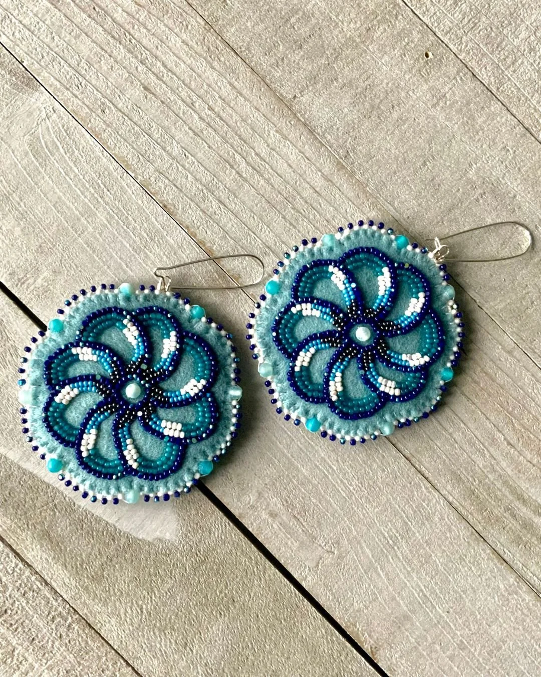 flatbead-charlottebeads-blue-handmade-beadedearrings2.jpg