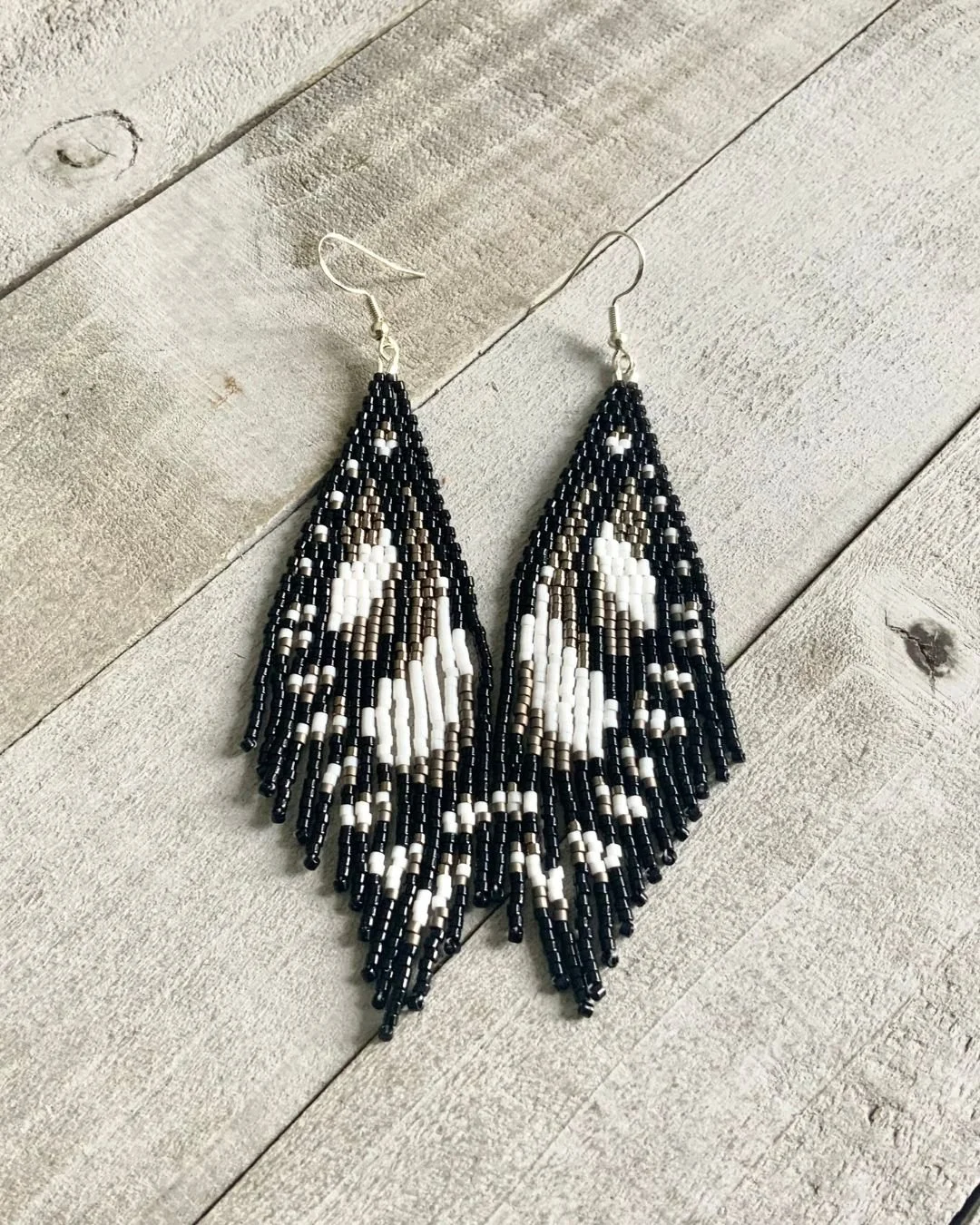 white-butterfly-delicabeads-fringe-beadedearrings1.jpg