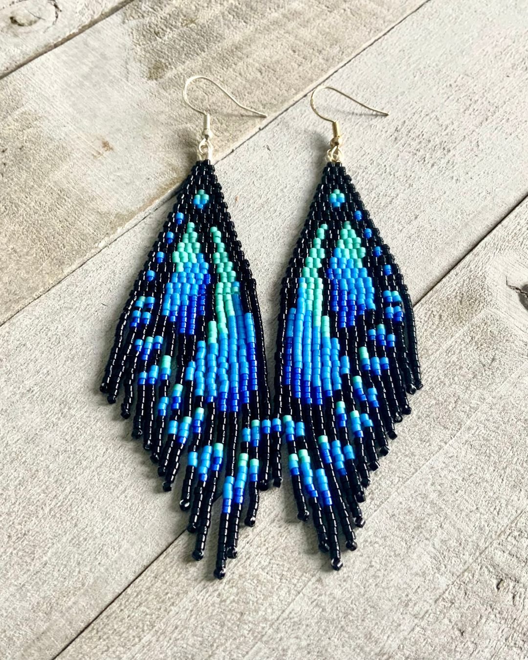 blue-butterfly-delicabeads-fringe-beadedearrings1.jpg