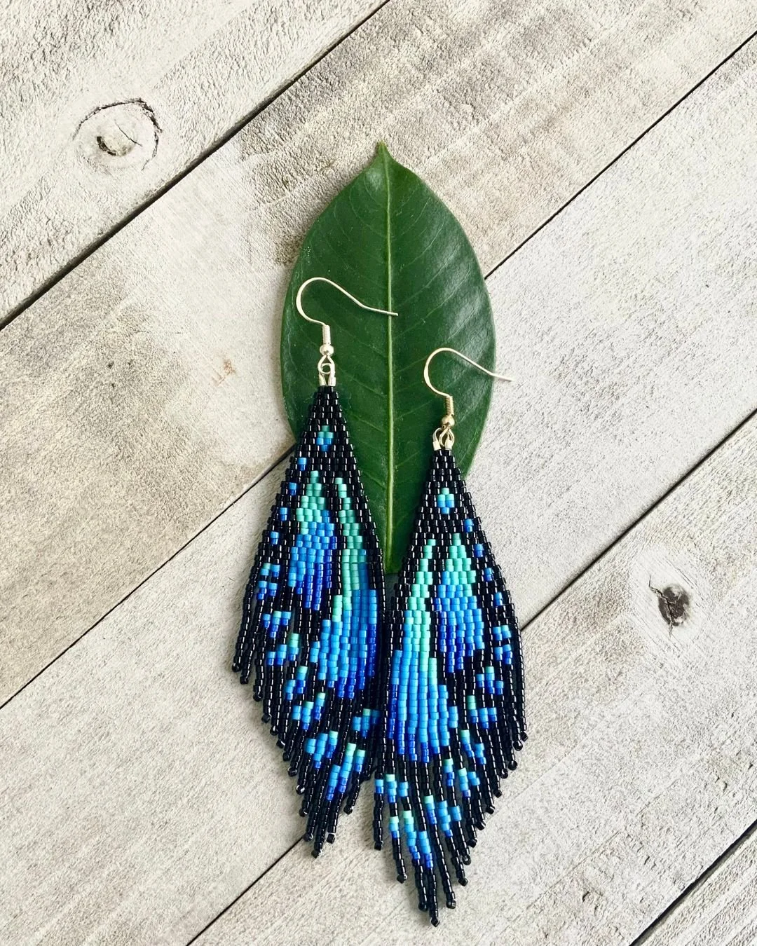 blue-butterfly-delicabeads-fringe-beadedearrings3.jpg