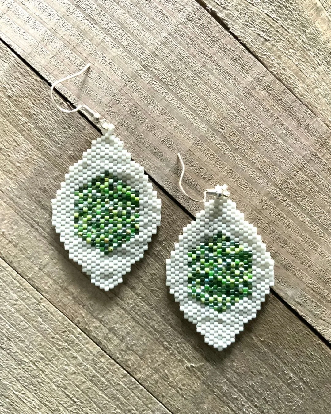 green-brickstitch-delicabeads-handmade-beadedearrings4.jpg