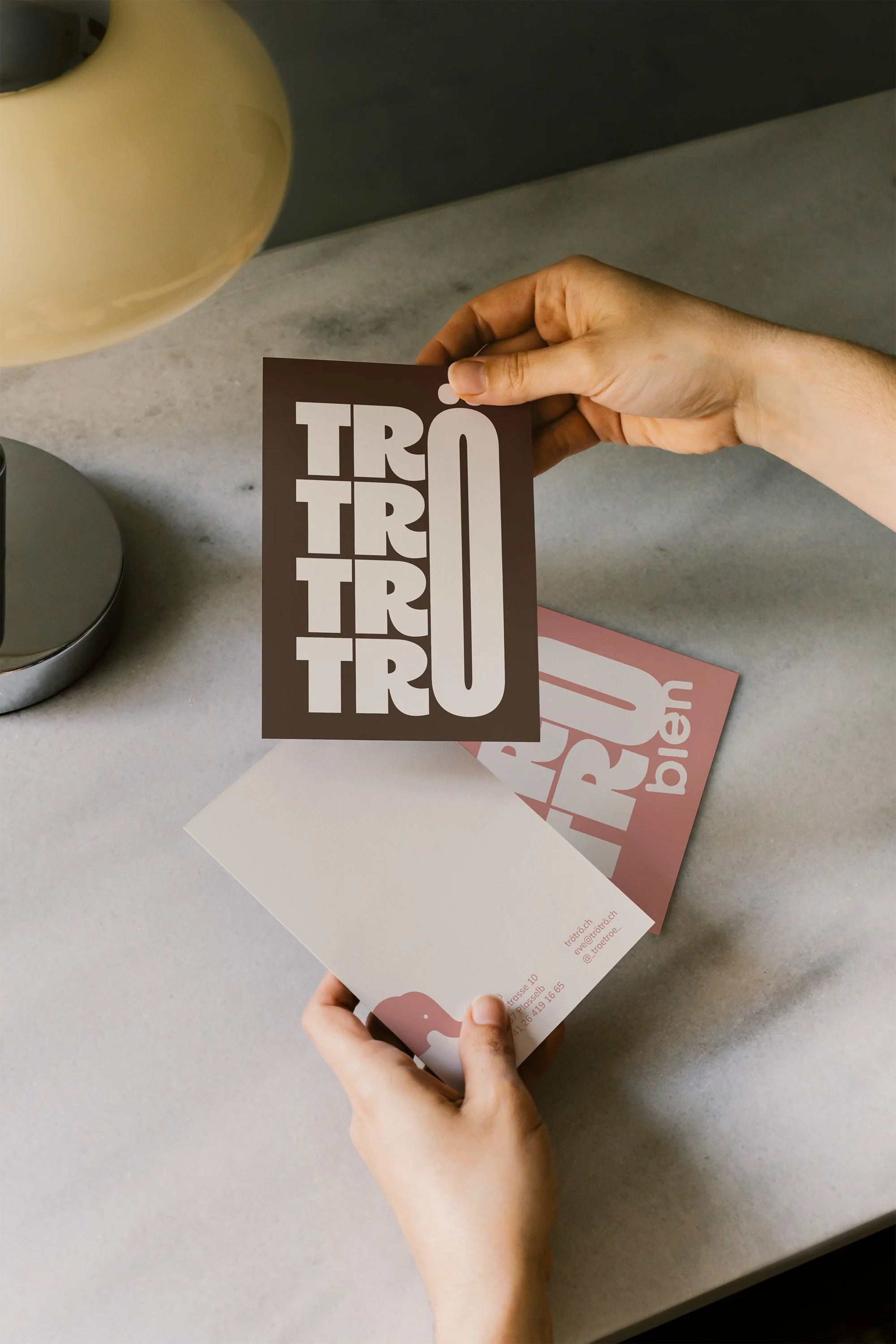 TroeTroe_Flyer_AnneLutz_04.jpg