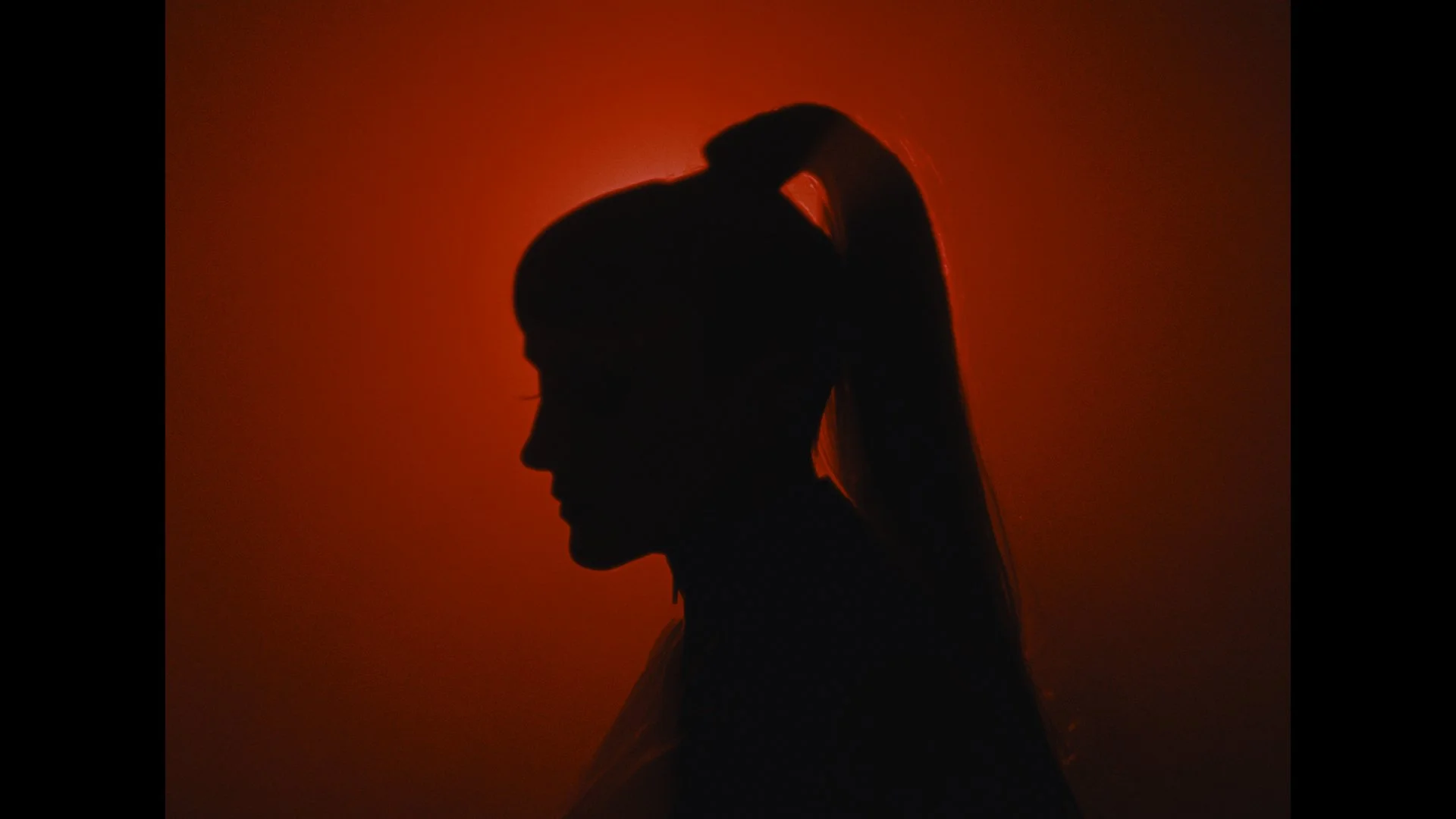 DEGRADATION_MV_V5_STILLS.00_00_11_11.Still010.jpg