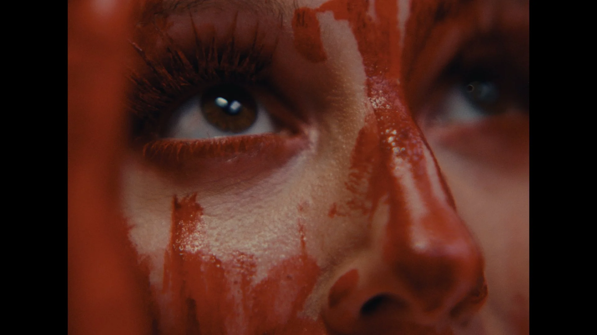 DEGRADATION_MV_V5.00_03_04_08.Still060.jpg