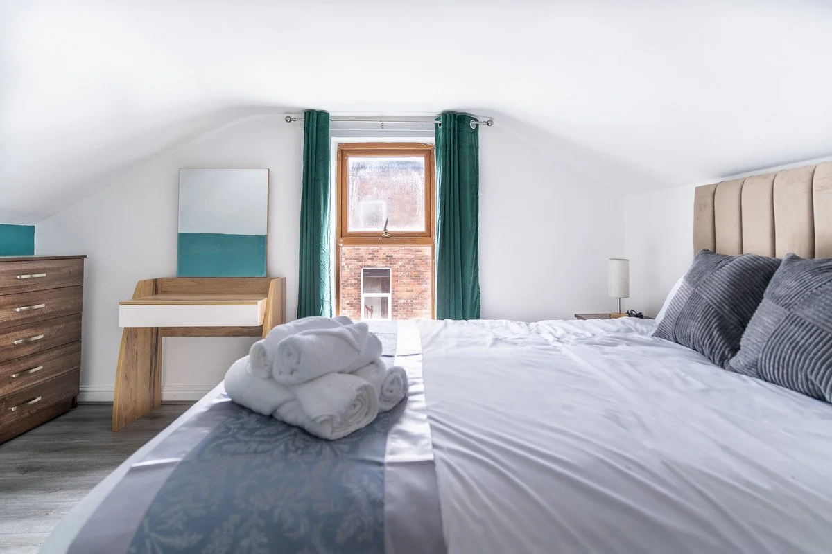 Staycasa Accommodation Manchester - Mauldeth Rooms-26.jpg