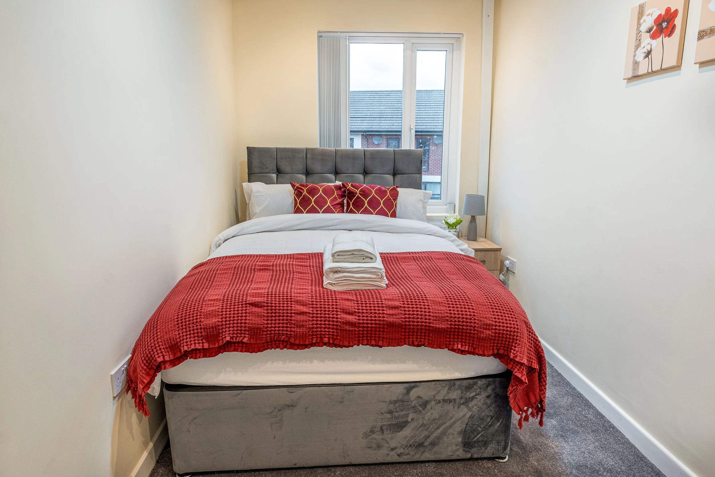 Staycasa Accommodation Manchester Thornton-13.jpg