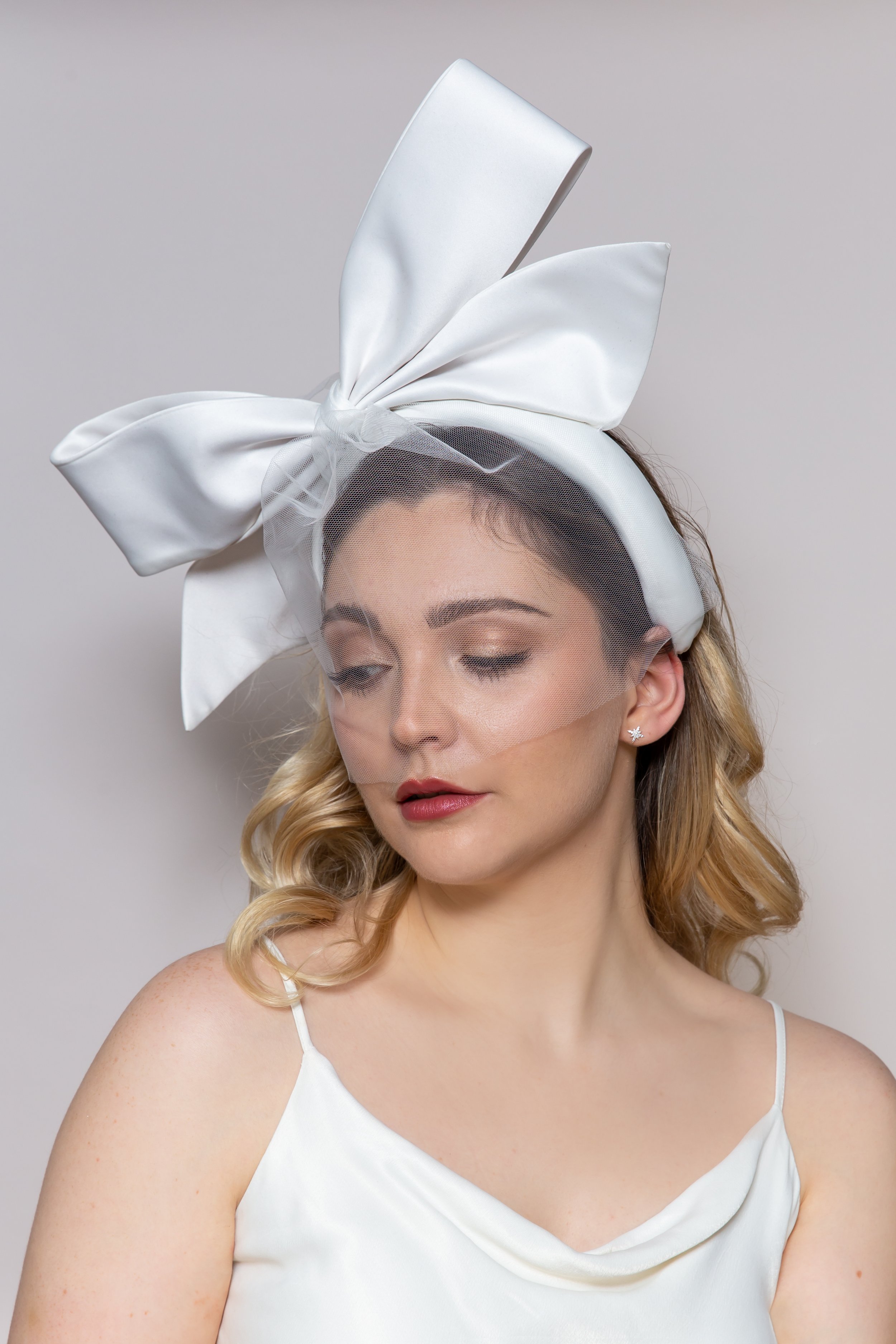 AUDREY Bridal Bow Headband with Birdcage Veil