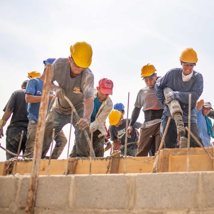 Arquitectas Lara Beach House Architects and Home Builders Surf City