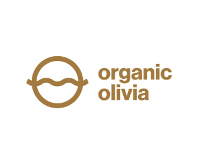 Organic Olivia is an amazing herbalist, educator, and formulator. She has so much knowledge to share- you can follow her on Instagram @organic_olivia and @soporganicolivia and learn more from her on her Podcast WHAT'S THE JUICE