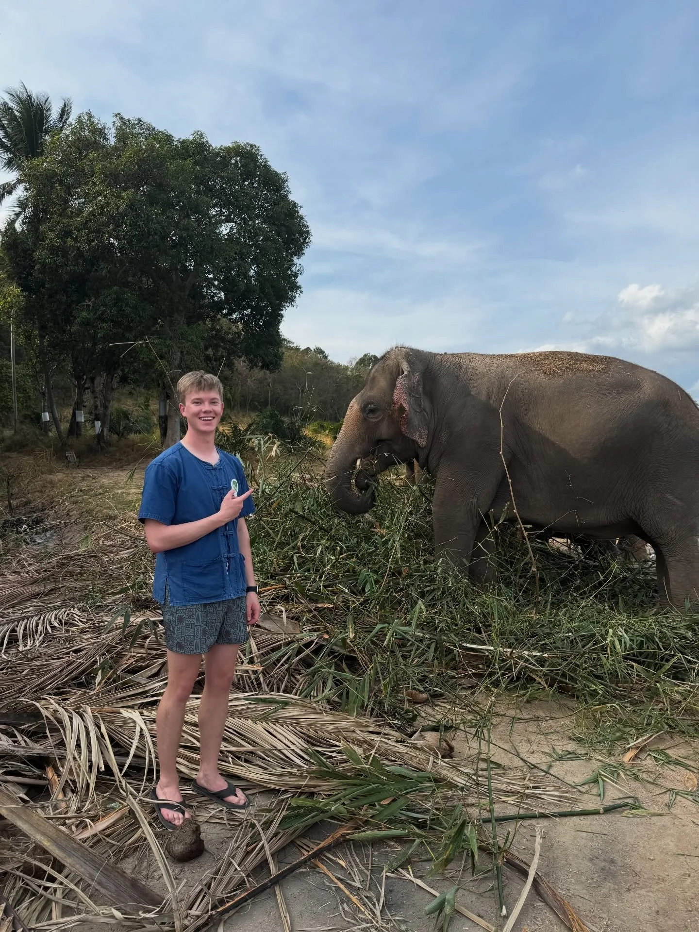 From skiing and backpacking to Josh and Jade kicking off their Semester at Sea in Thailand, our brothers stayed busy all winter break! 🏝️🎿⚓️