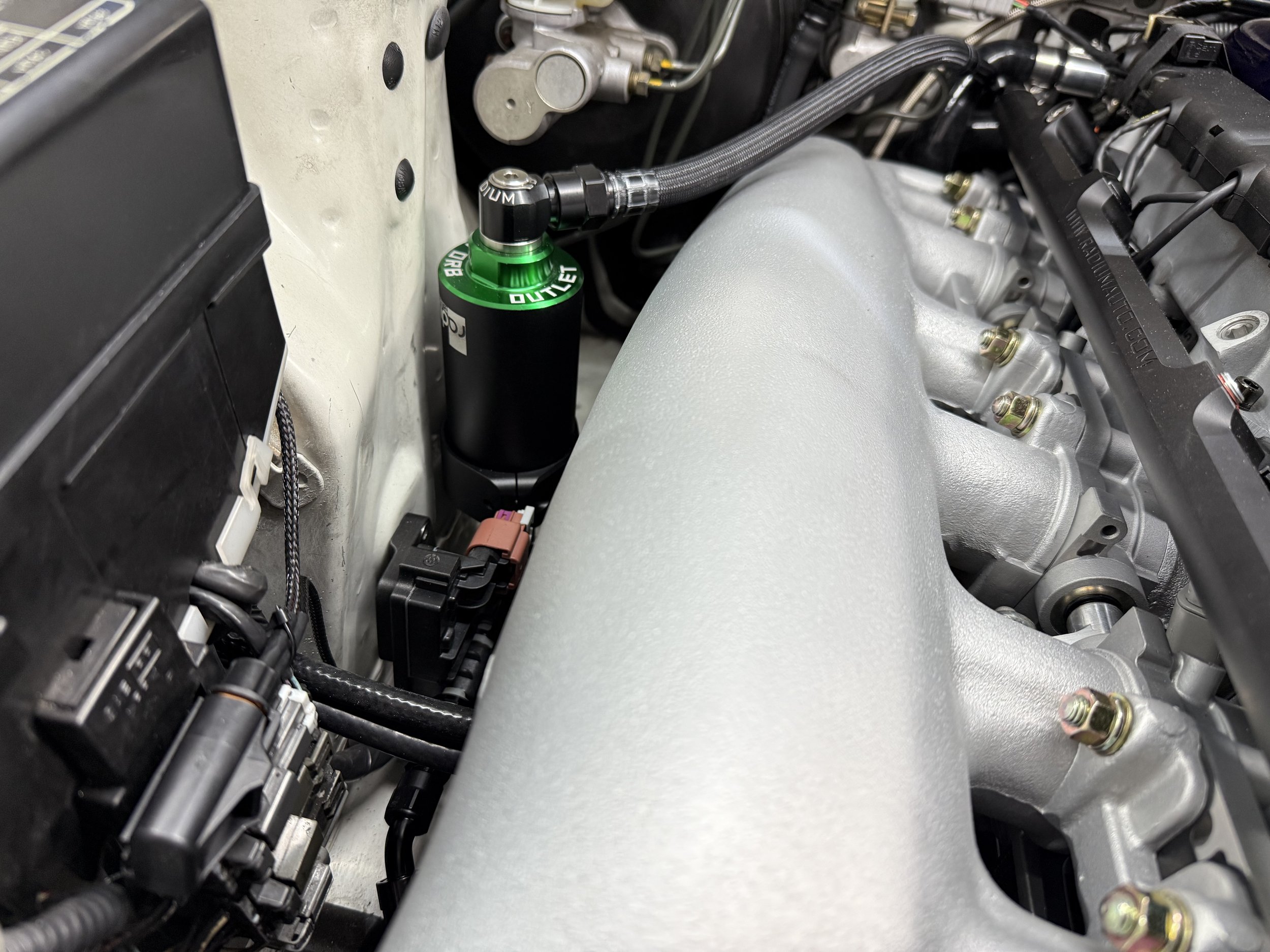 C34 Stagea 260RS Flex Fuel Mount