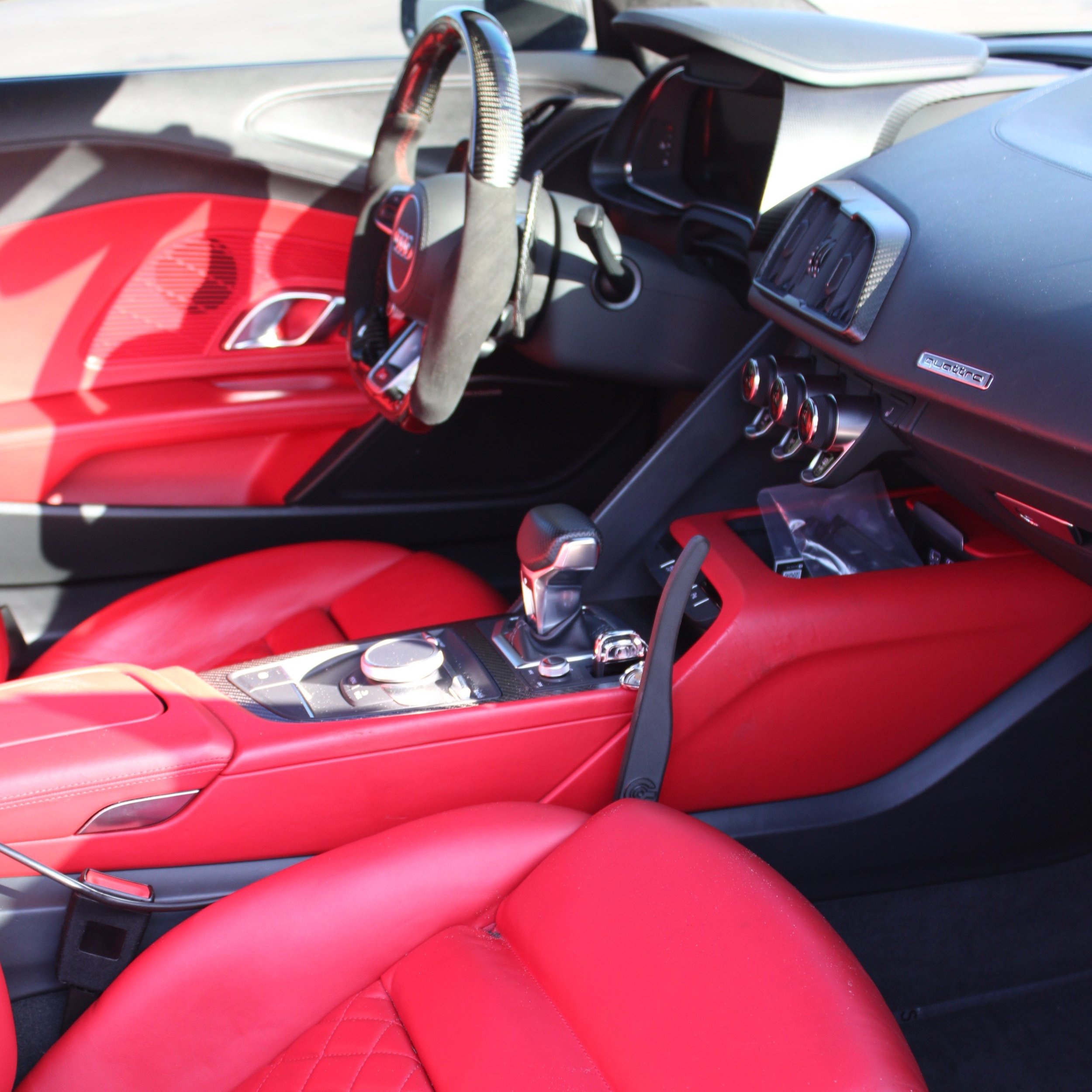 Colab Carbon R8 Huracan Parachute Handle