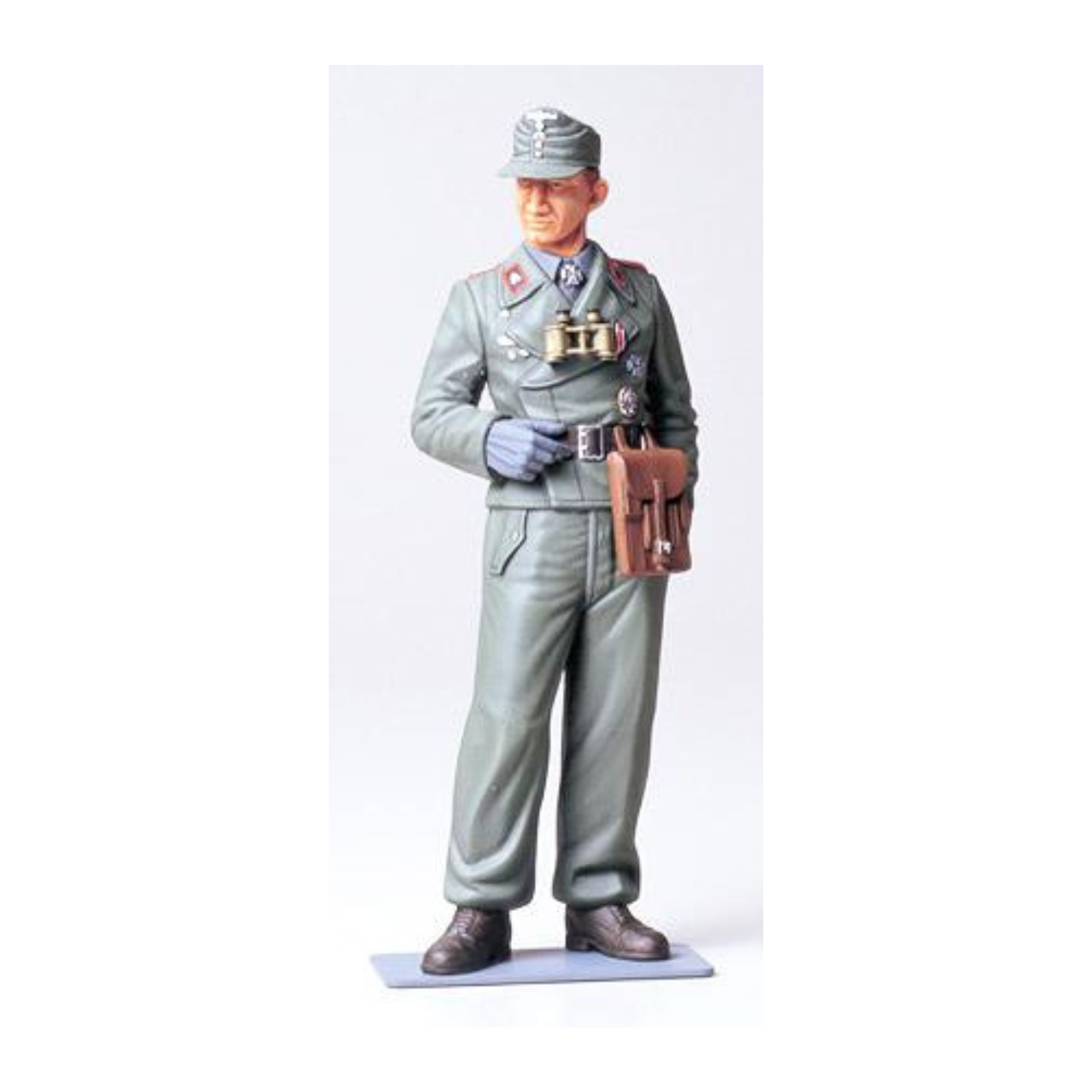 Werhmacht Tank Crewman 1/16 TAM 36301