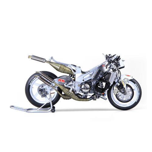 SUZUKI-RGV-Γ-XR79-93-WGP500-Champion-112-PLATZ-BX13001 (4).png