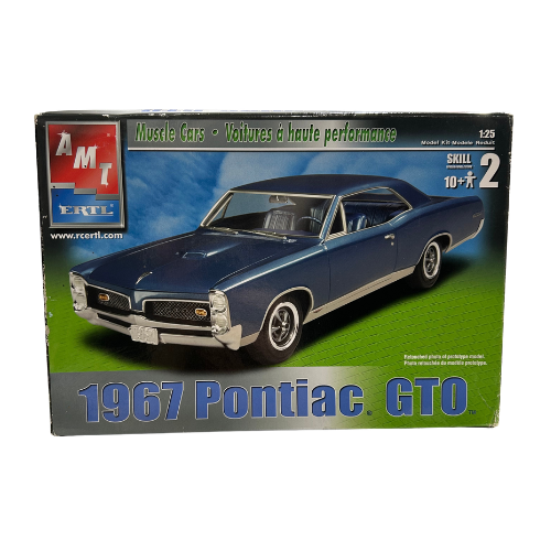 1967-Pontiac-GTO-125-Vintage-AMTErtl-31764 (1).png