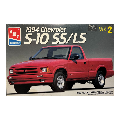 1994-Chevrolet-S-10-SSLS-125-Vintage-AMTErtl-8964.png