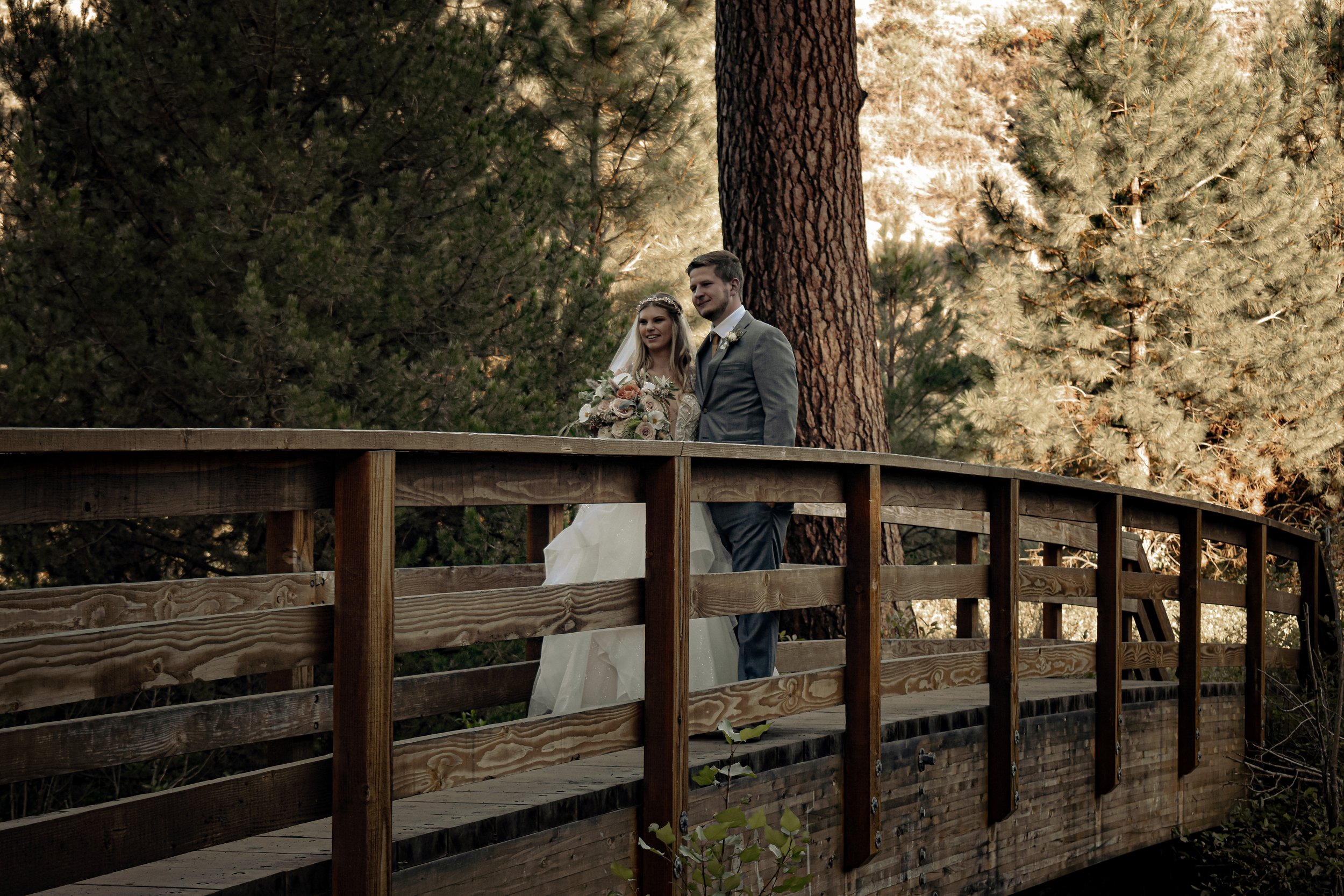 Bend Oregon wedding photographers