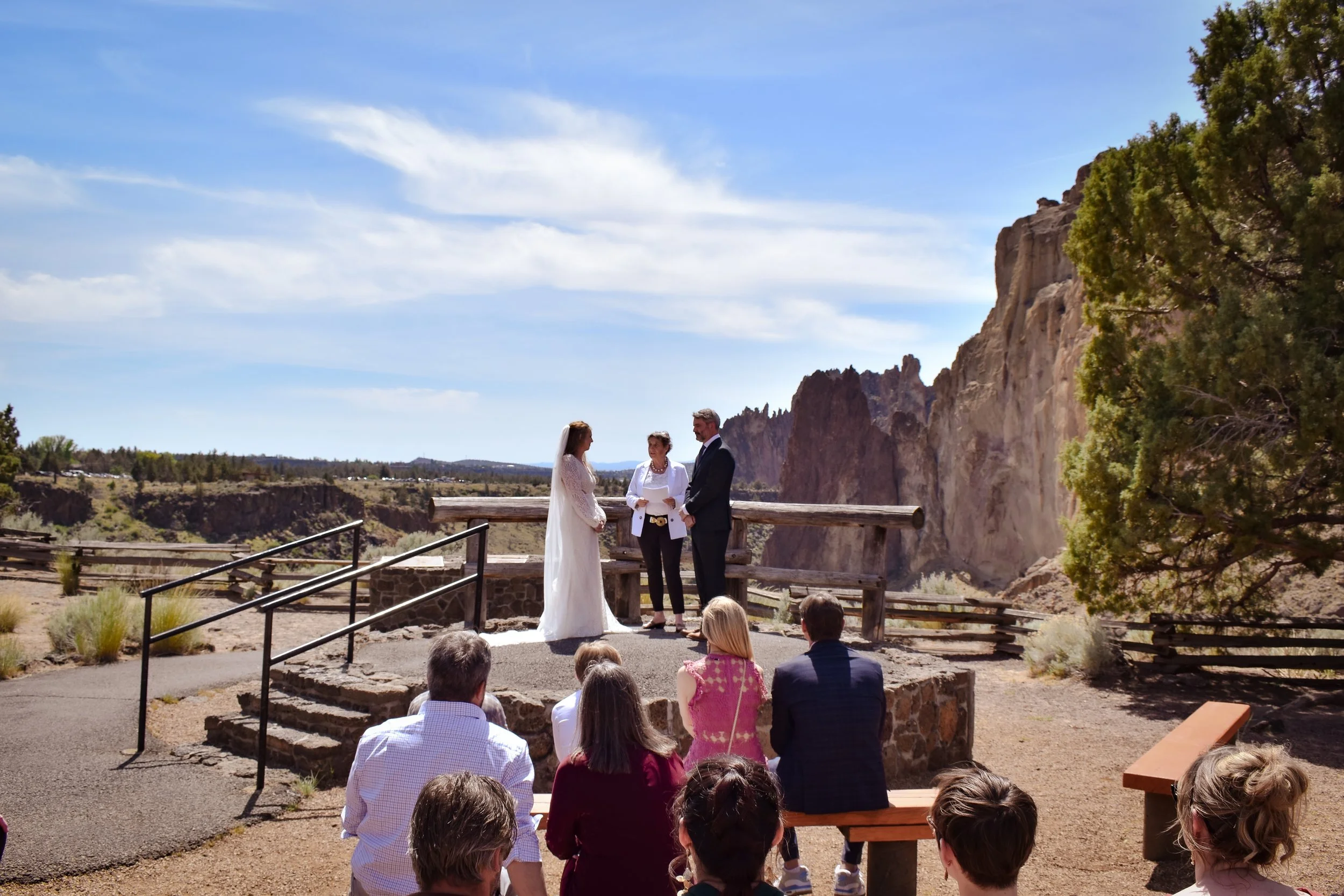 smith rock state park elopement