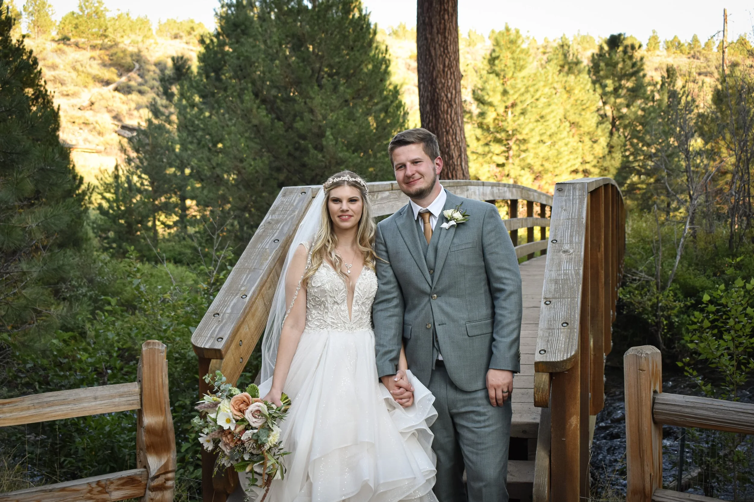 Aspen Hall wedding venue Bend Oregon