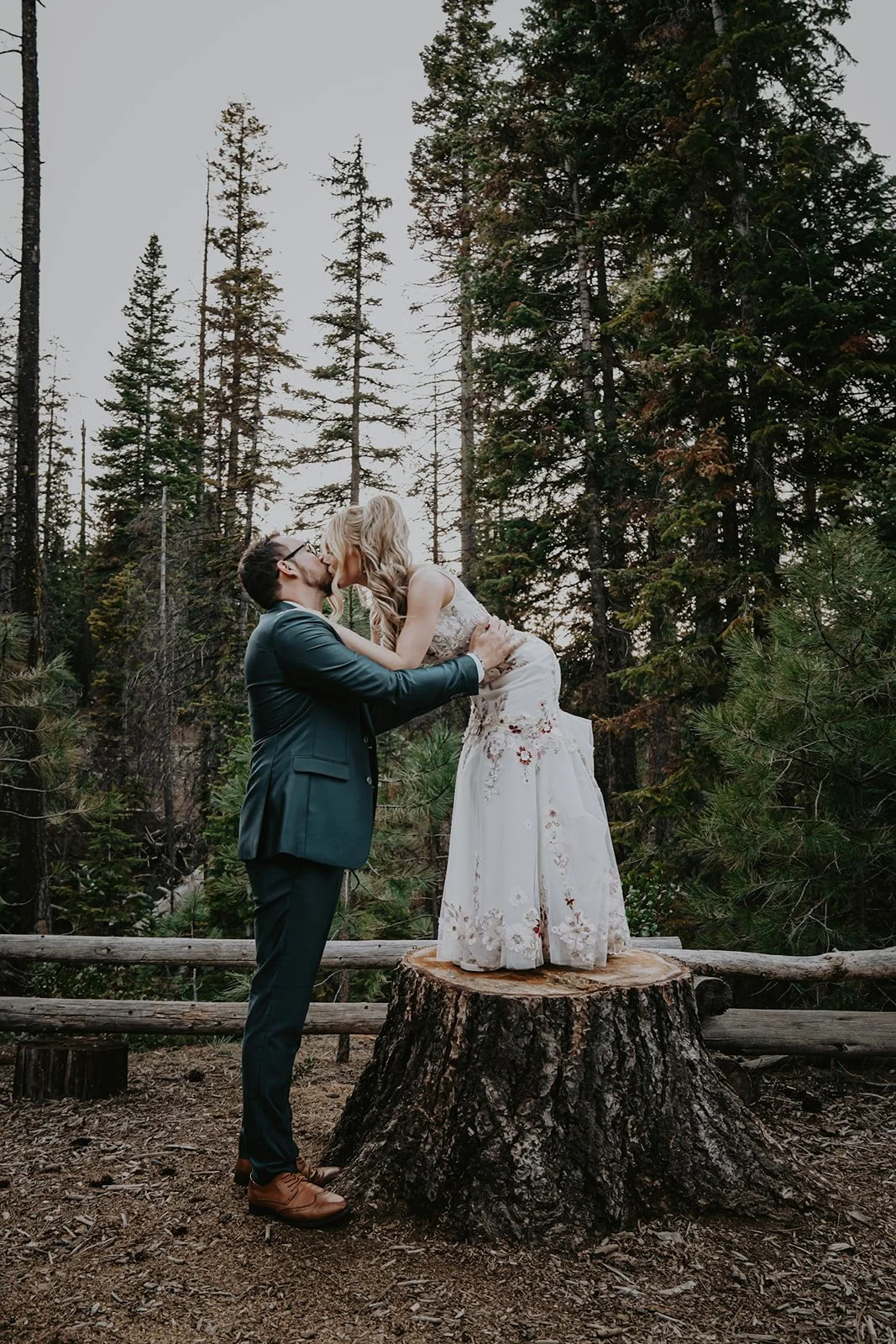 Wedding in the woods 