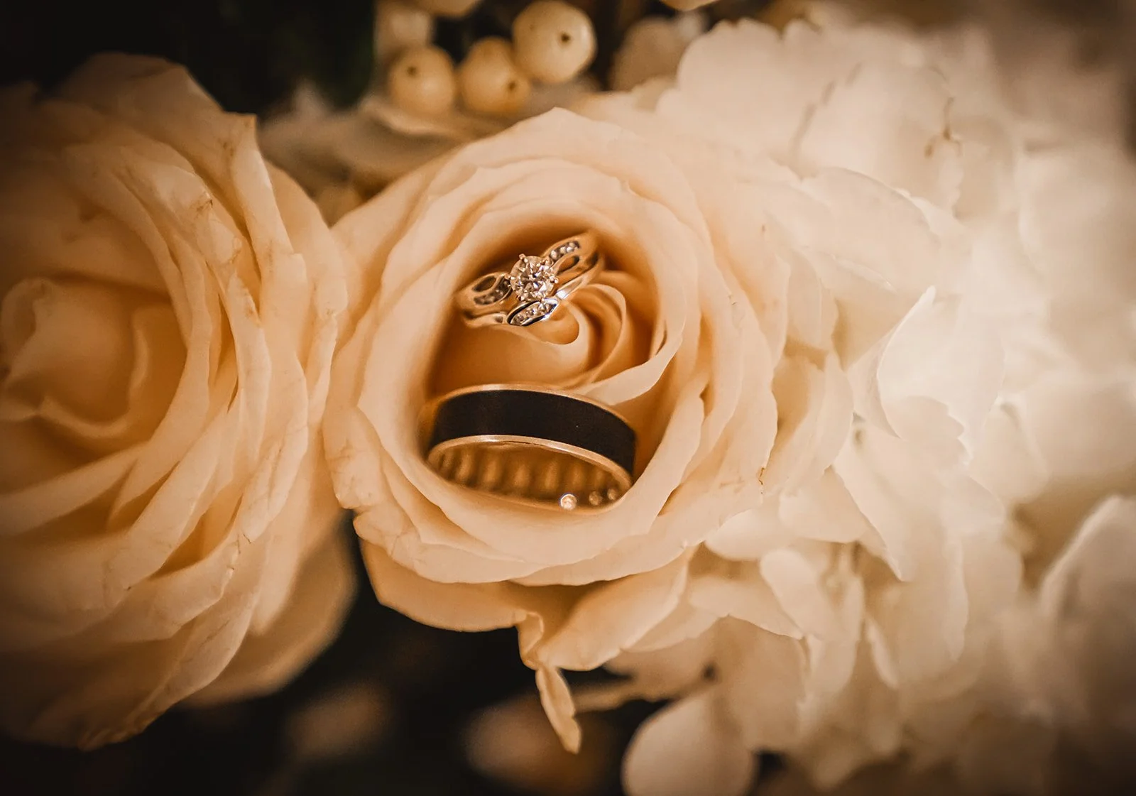 Oregon wedding photographers