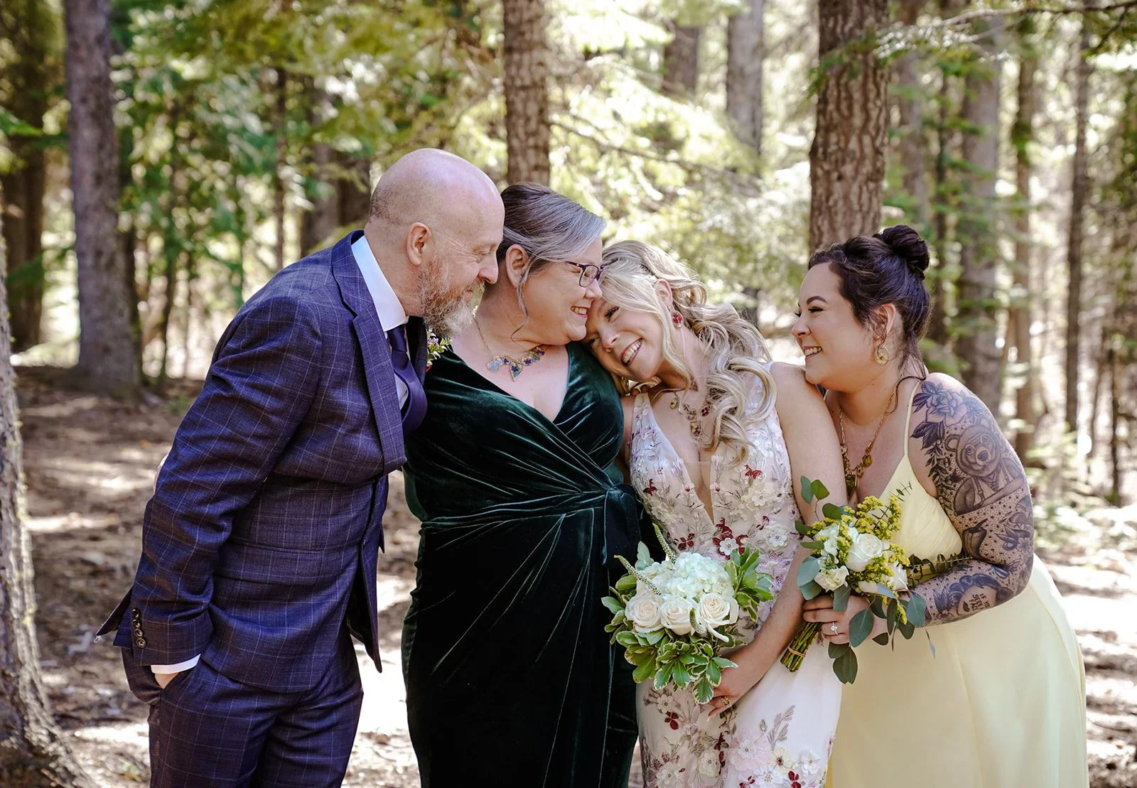 candid wedding photography