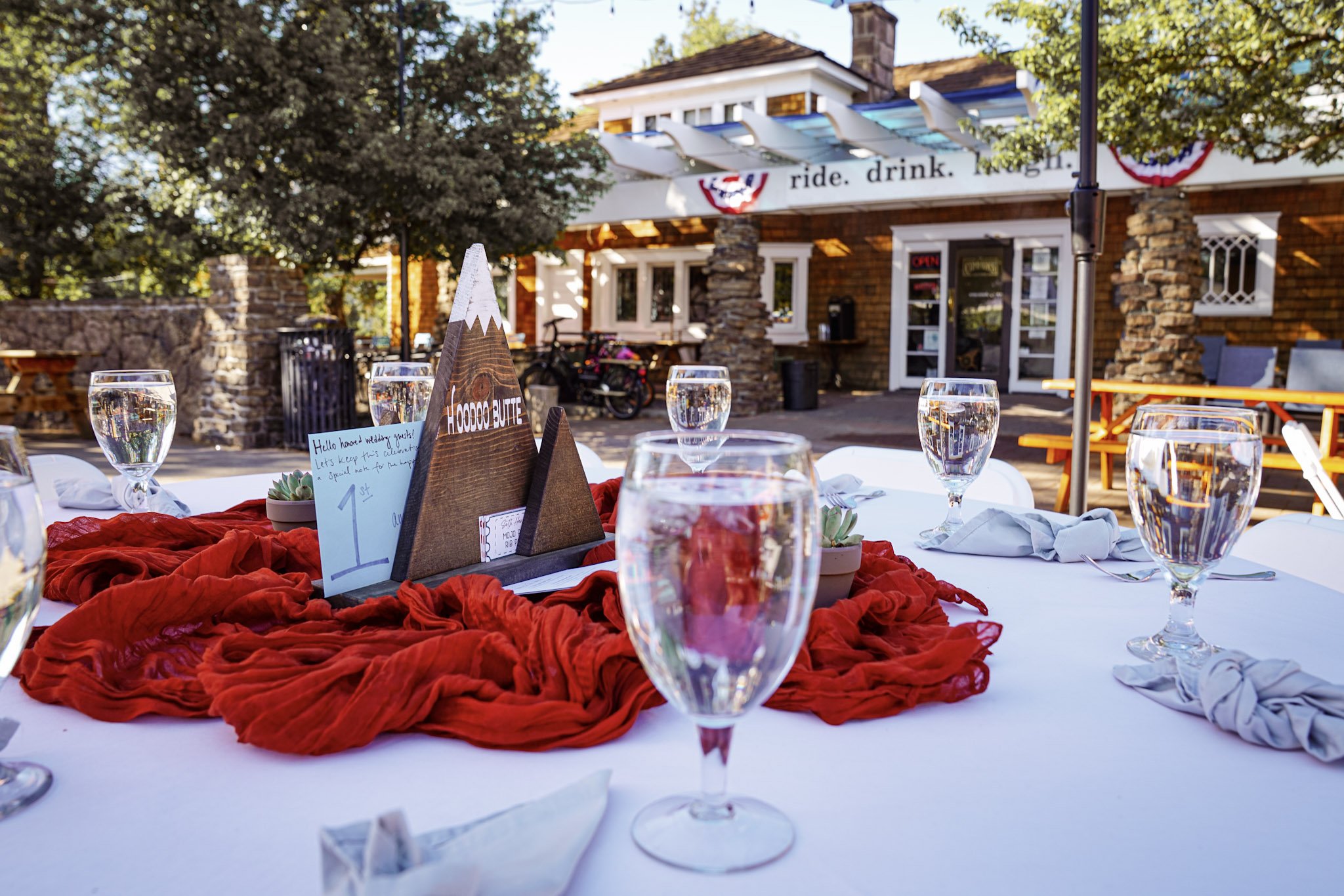 Bend Oregon wedding photographers