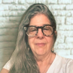 Elisa Herr Photo - Edited.png