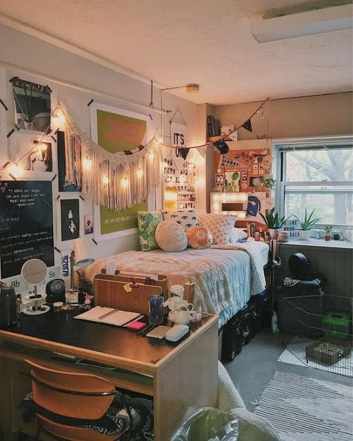 65 Dorm Room Decorating Ideas & Decor Essentials