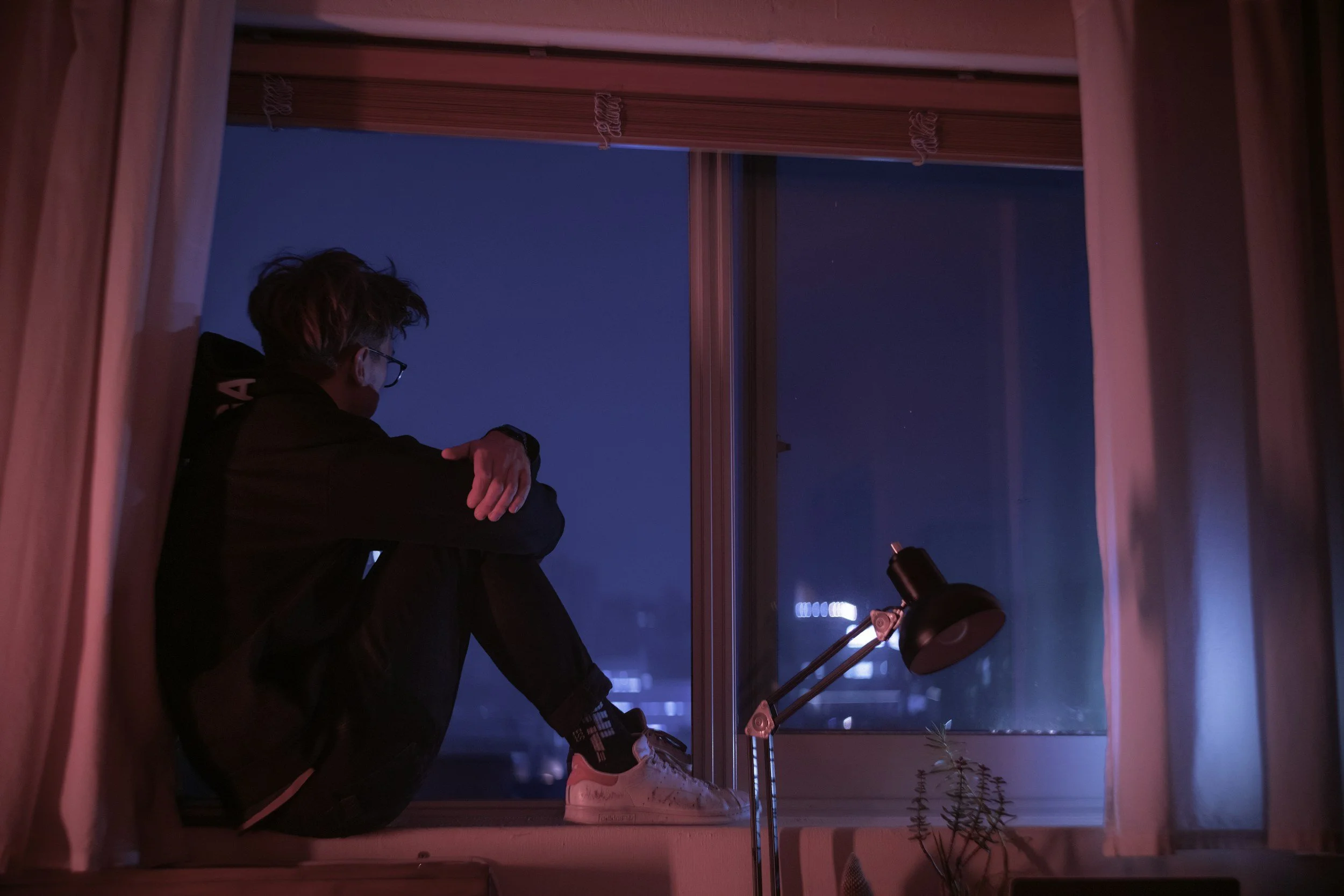 How to Stop Overthinking After Social Situations