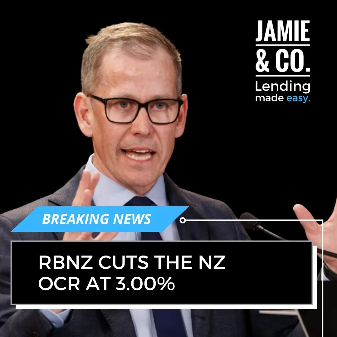 Breaking News: OCR cut to 3%!

The Reserve Bank of New Zealand has officially lowered the OCR by 0.25 percentage points to 3%, marking a new three-year low.

For Kiwis with a home loan, this is good news. Banks borrow money based on wholesale rates, 