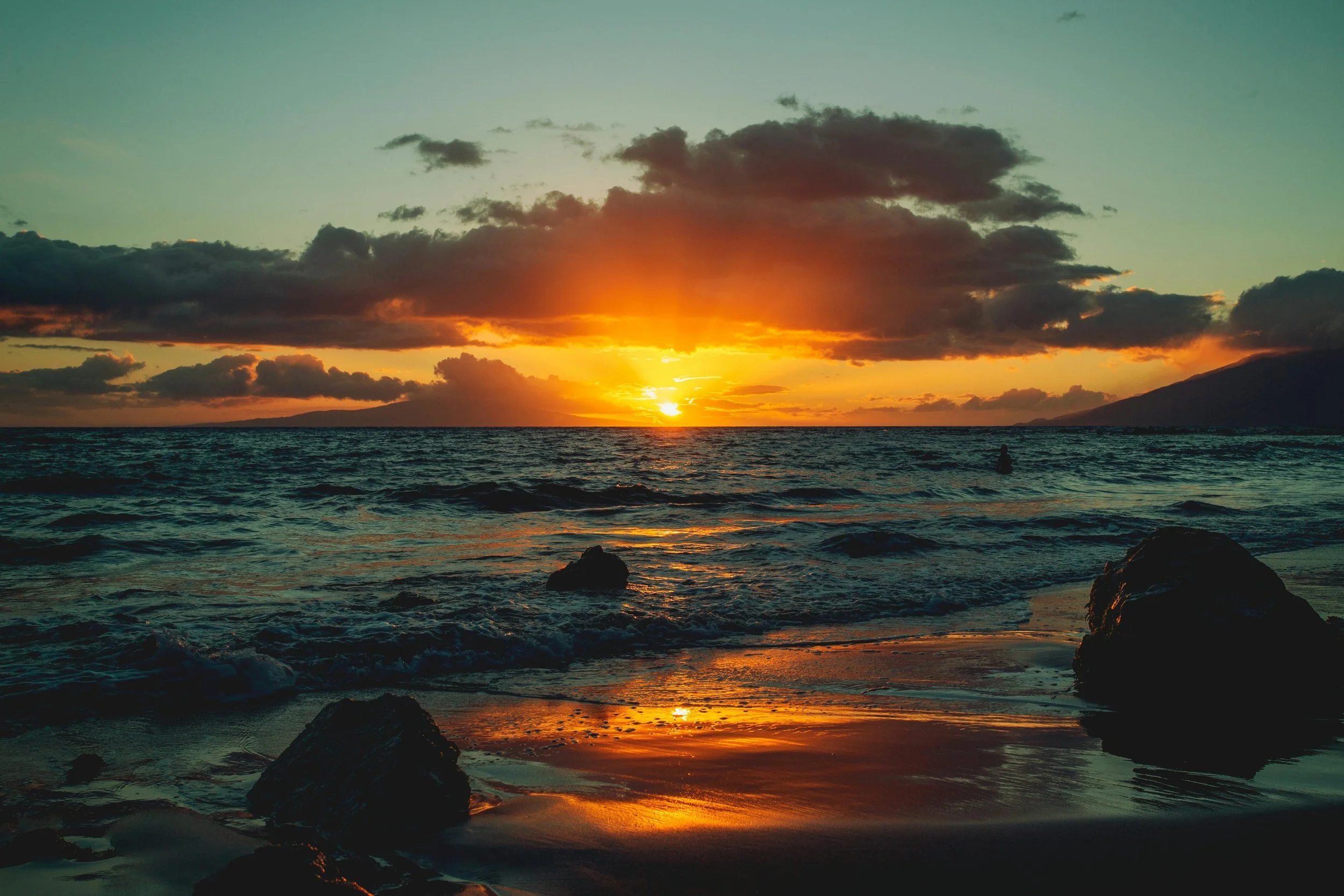 Sunrise or Sunset? The Best Places in Hawaii for Both