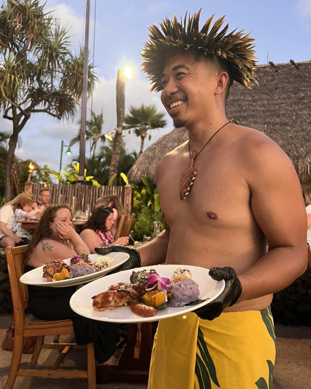 Service with a smile, the entire team at Old Lahaina Luau are kind, friendly, professional and go above and beyond to treat you as ohana (family).
&bull;
&bull;
&bull;
&bull;
#oldlahainaluau #lahainamaui #lahaina #mauivisit #bekindtoservers #hawaii20