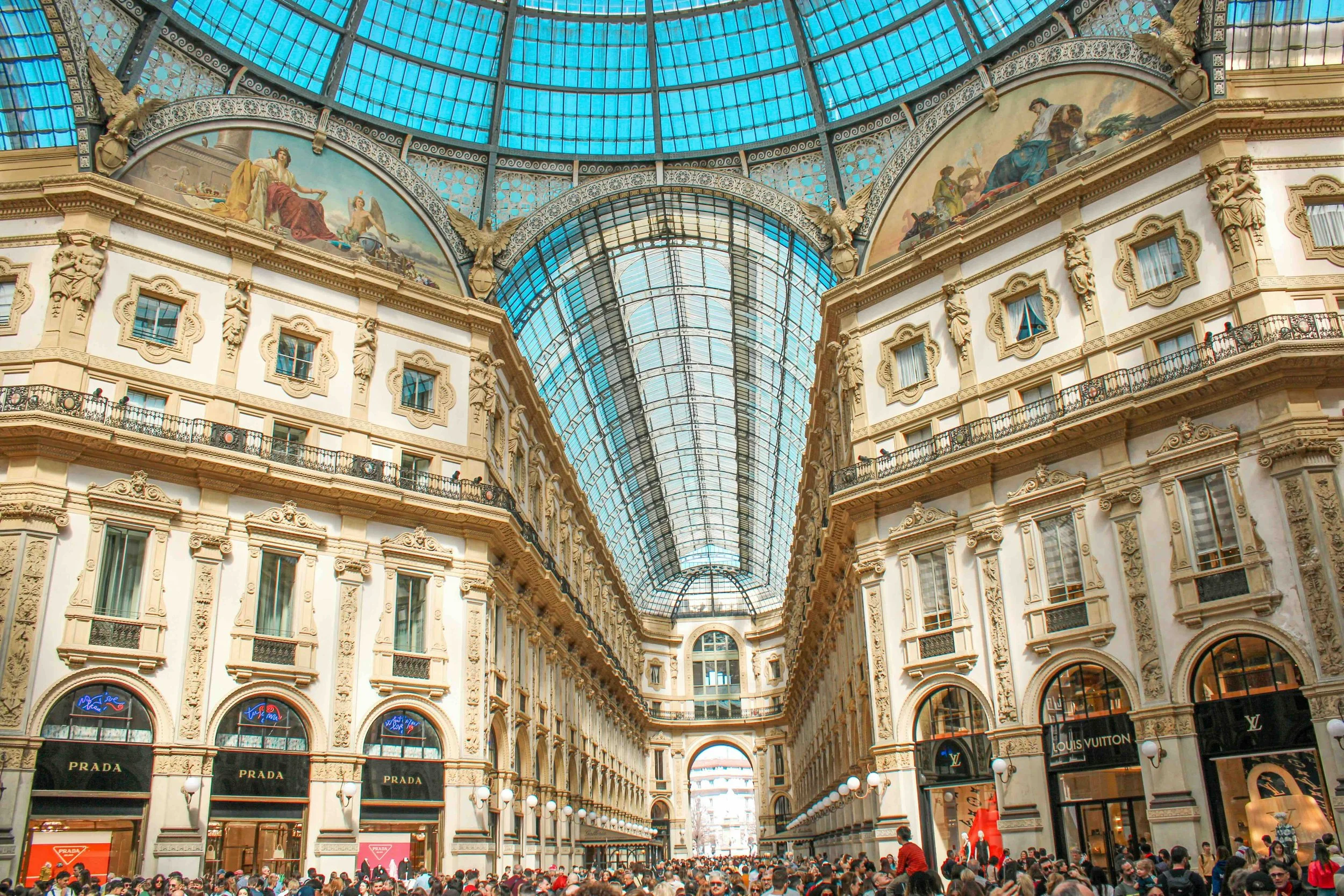 Reading the Art Market Through Luxury: What Q1 Earnings Reveal