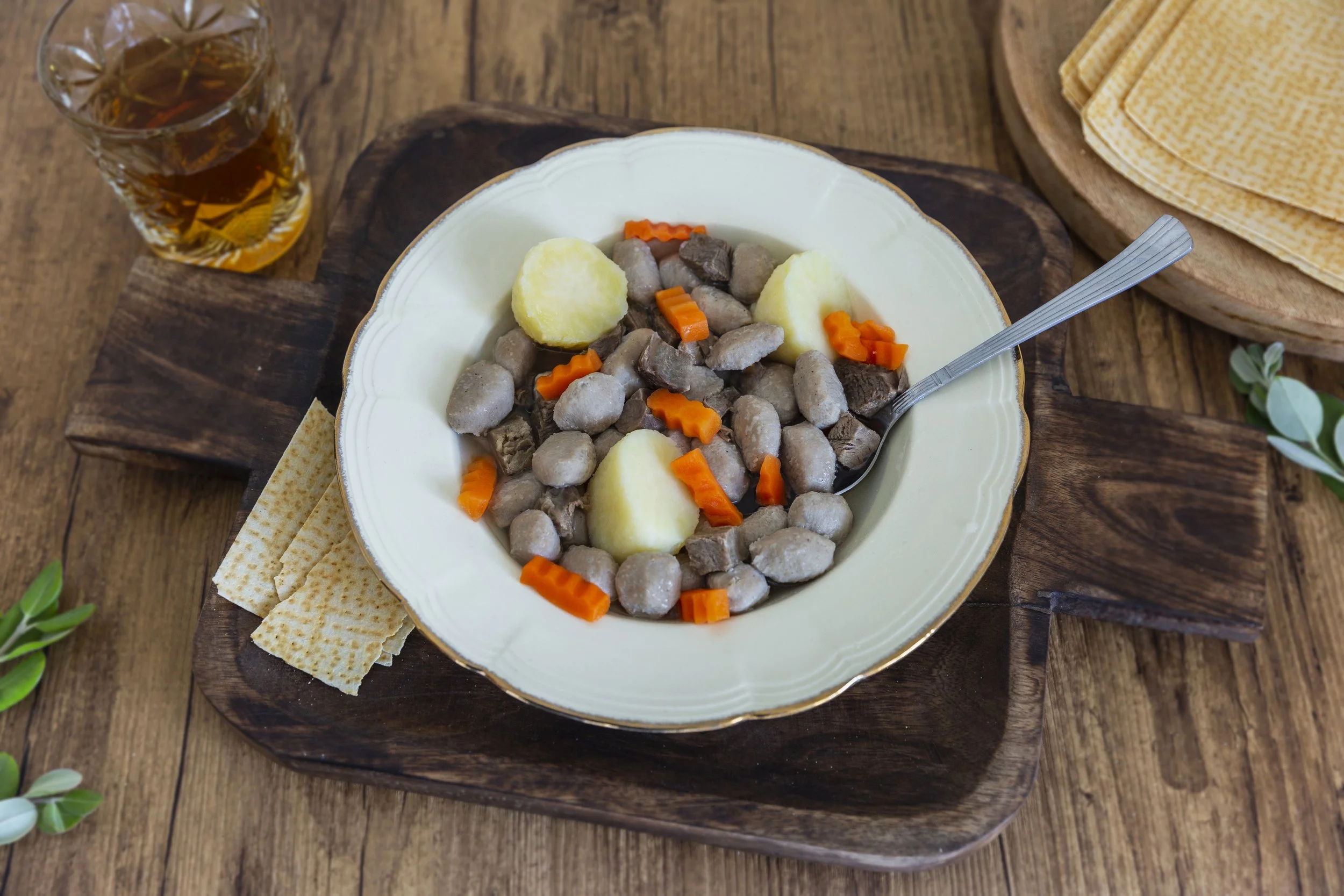 Sodd, gulrot, potet, skjenning og ingefærøl
