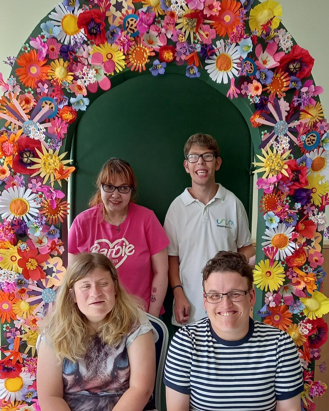 Students have been working on creating a colourful arch. Each student chose a flower to make into paper. The result is a stunning floral composition of all their work!
#paperflowers #norwich #charity #learningdisabilities